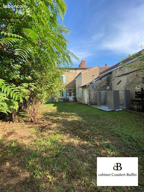 Appartement 3 pièces 73 m² · à Cosne-Cours-sur-Loire · 73 m² · 660 €