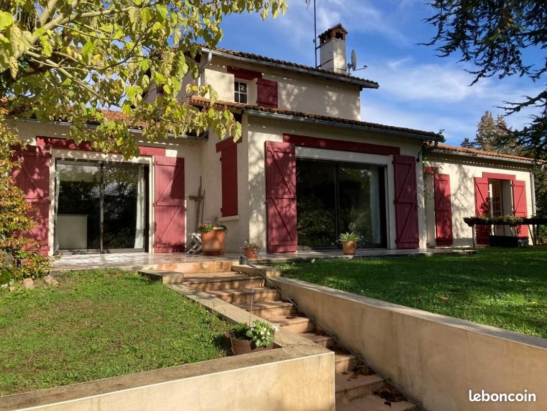 Maison 258 m² Parthenay - Parthenay 79200 (image principale 12)