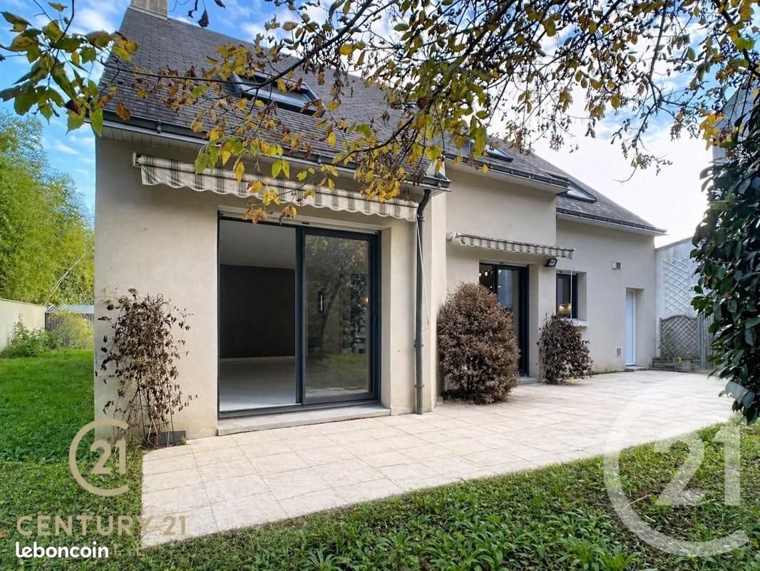 Maison 6 pièces 140 m² · à Carquefou · 140 m² · 398 000 €