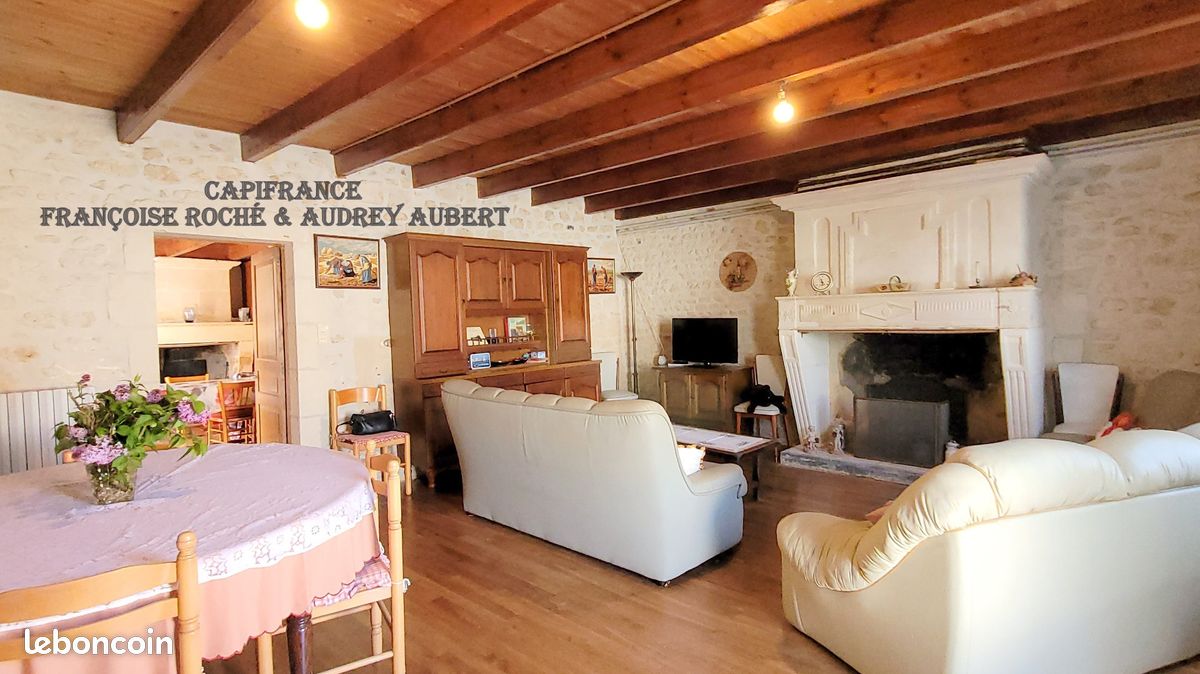 Maison 6 pièces 219 m² · à Nieul-lès-Saintes · 219 m² · 250 000 €