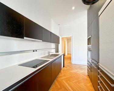 Appartement 750 000 € - 132 m²