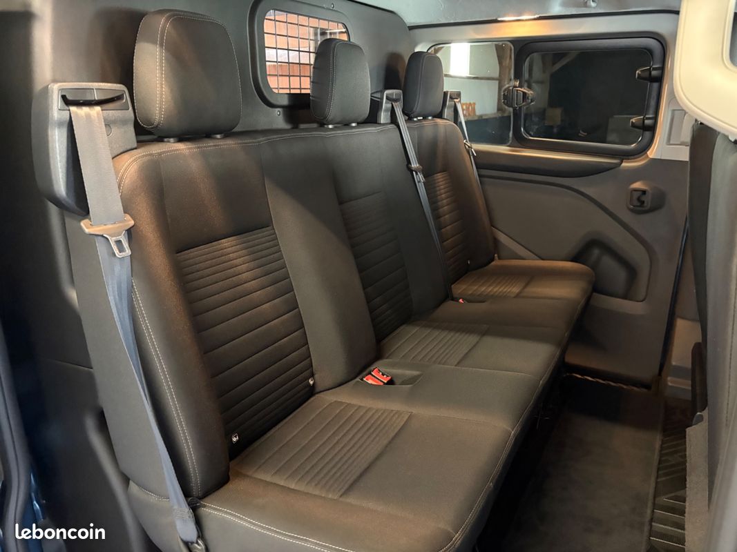 FORD TRANSIT CUSTOM FOURGON 300 2.0 TDCI 170ch L1H1 COURT 6 PL LIMITED BVA S&S / ATTELAGE - PORTES LATÉRALES - CARPLAY (image 16)