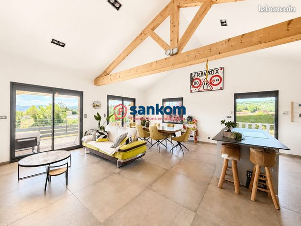 Maison 7 pièces 178 m²
