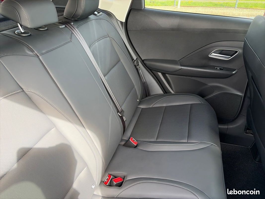 MG ZS 1.5 L Hybrid+ 197 ch Luxury (image 19)