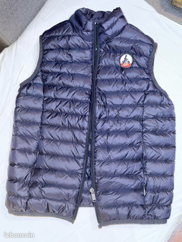 Gilet sans manches JOTT – Doudoune légère Vêtements