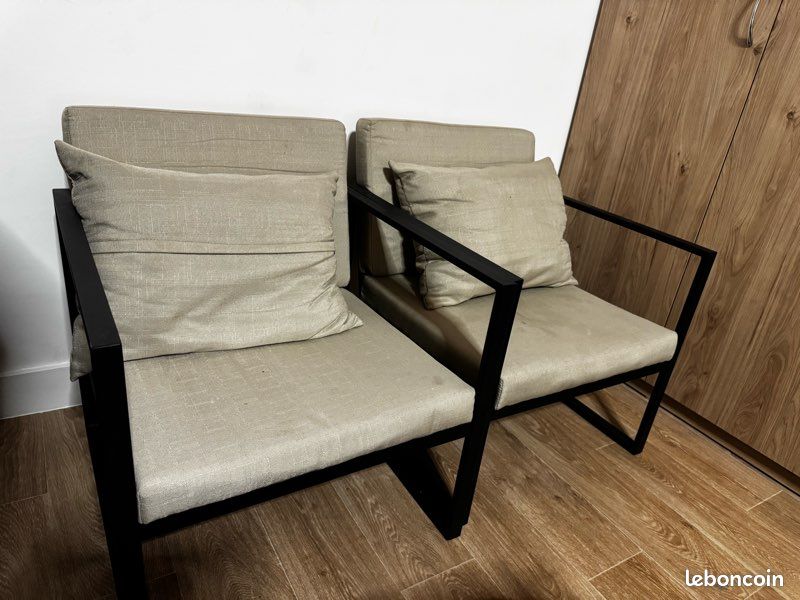 Lot de 2 fauteuils de terrasse / jardin avec coussins (image 1)