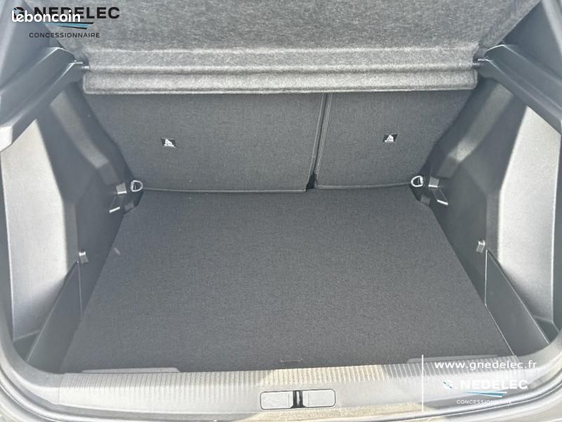 Peugeot 2008 1.2 Hybrid 145ch Style e-DCS6 (image 6)