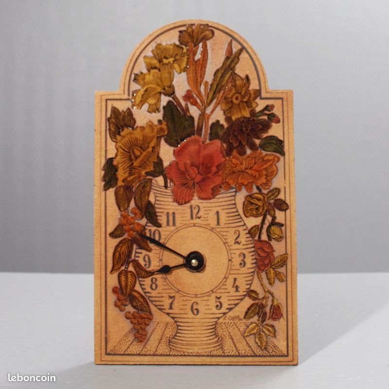 Horloge murale vintage en céramique - Collection