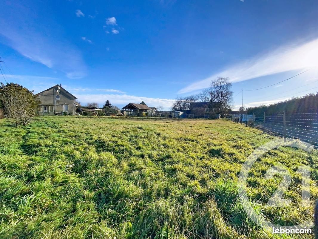 Terrain 901 m² La Ferte Hauterive · à La Ferté-Hauterive · 11 500 €
