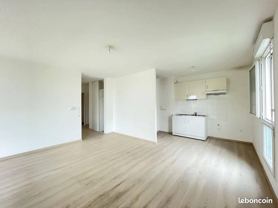 Appartement a louer saint-sebastien-sur-loire - 3 pièce(s) - 69 m2 - Surfyn