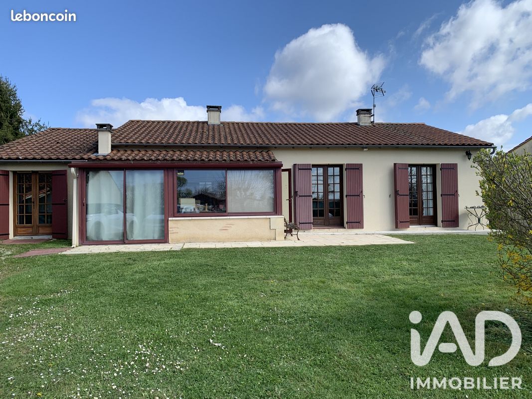 Maison 5 pièces 104 m² · à Mouleydier · 104 m² · 175 000 €