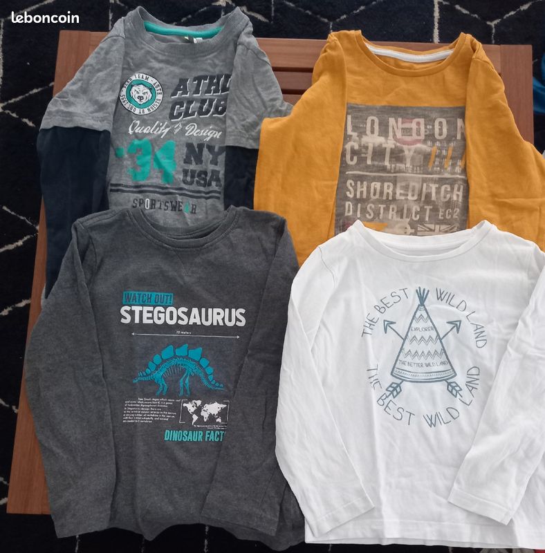 T-shirt manches longues en bon état 4 ans (image 1)