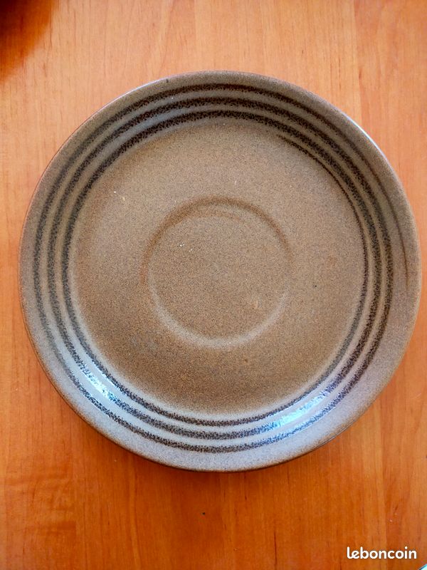 Lot de 6 assiettes a dessert et 6 bolées a cidre ou tasses en grès (image 2)