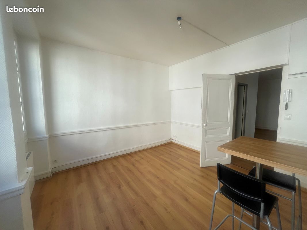 Appartement 2 pièces 35 m² · à Saint-Étienne · 35 m² · 387 €