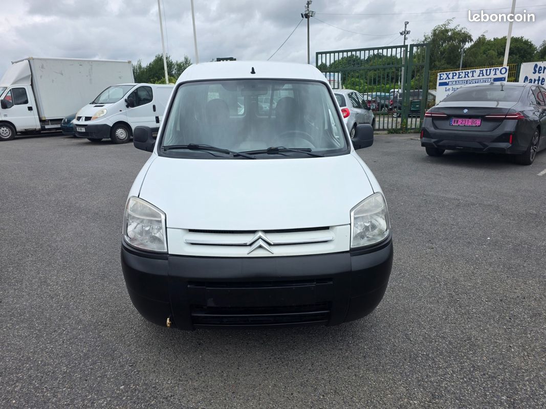 Citroën Berlingo 1.6 HDI 75CV FAIBLE KILO DISTRIB OK (image 13)