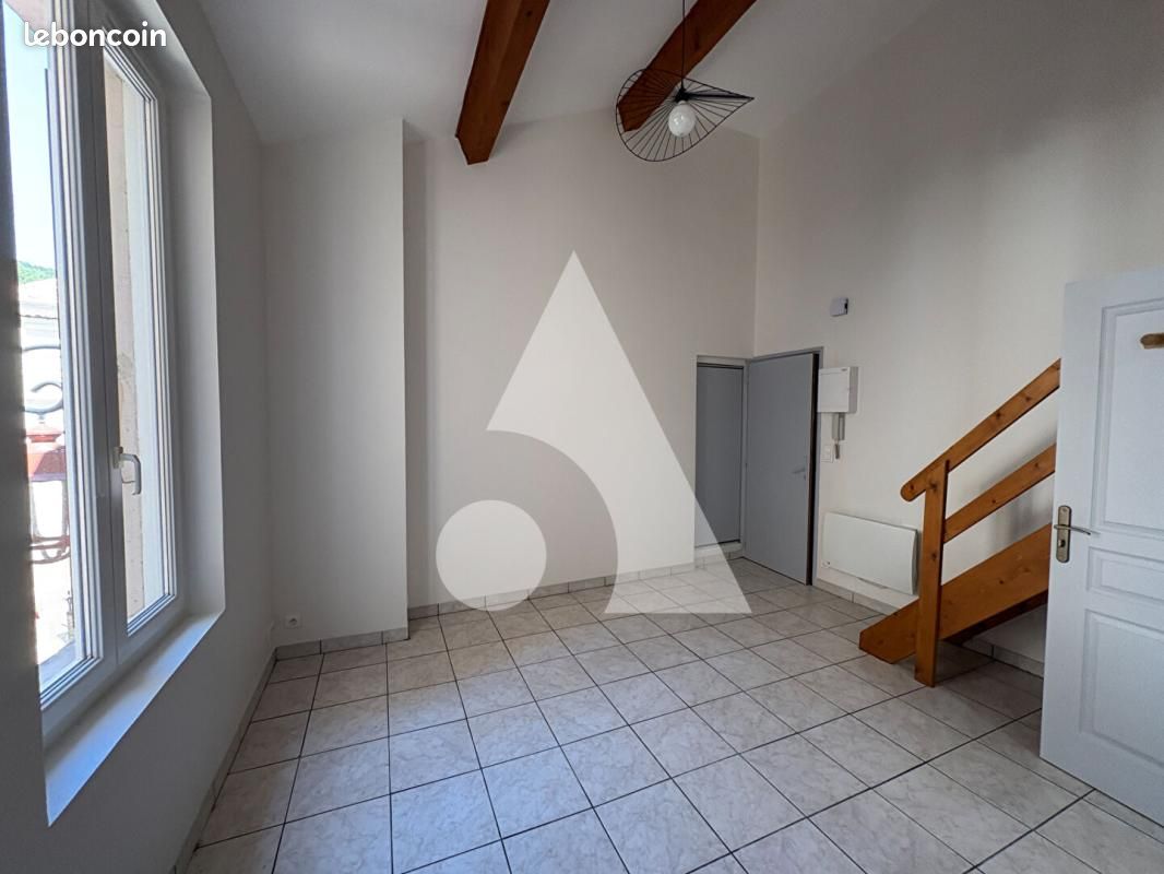 Appartement 1 pièce 28 m² · à Vals-les-Bains · 28 m² · 76 000 €