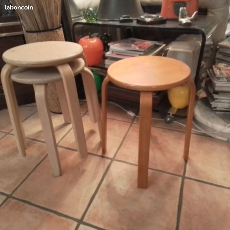 Tabouret ikea Frosta inspiré par Alvar Aalto vintage Ameublement