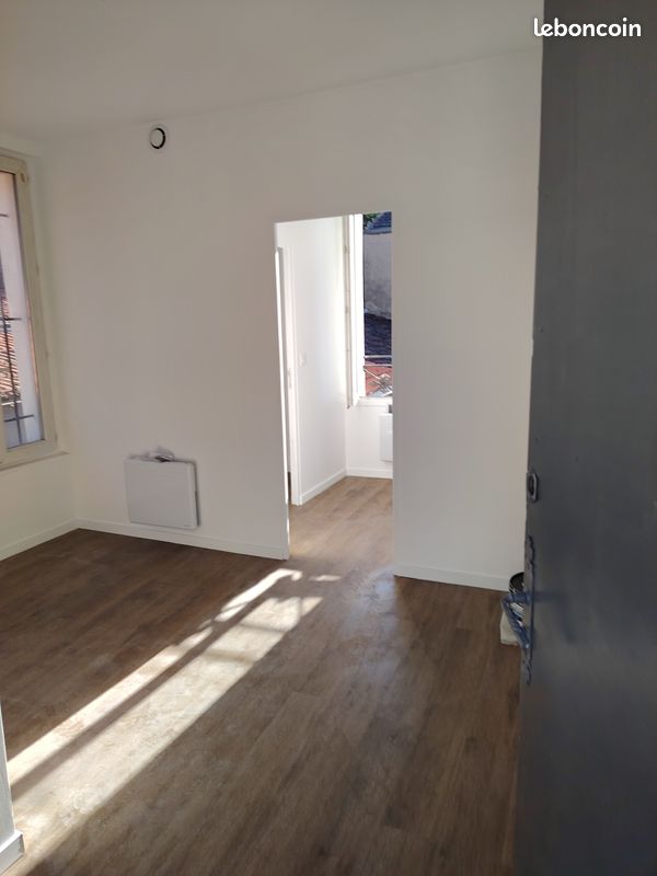 Appartement 2 pièces 23 m² · à Aubervilliers · 23 m² · 860 €/mois