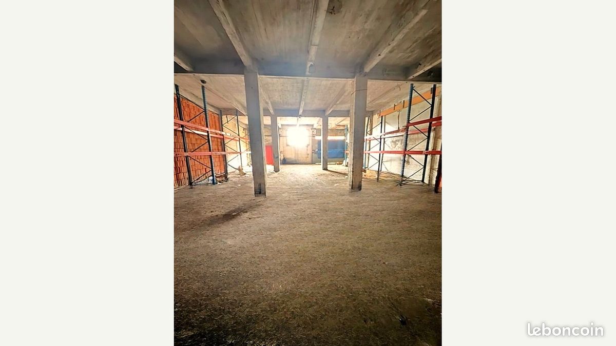 Immeuble 520 m² · à Valenciennes · 520 m² · 75 000 €