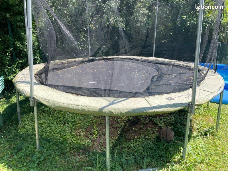 Trampoline (image 4)