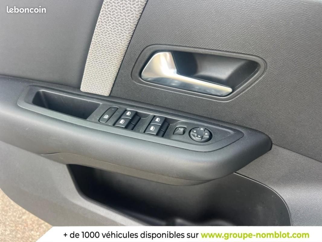 Citroën C4 BlueHDi 110 S&S BVM6 Shine (image 20)