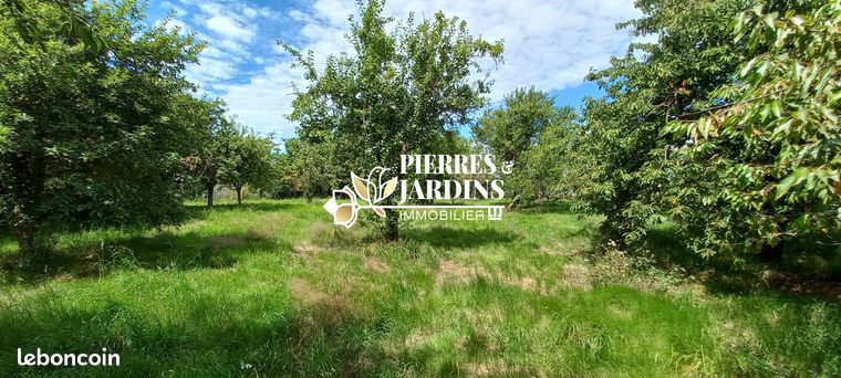 Terrain 2327 m² Angers