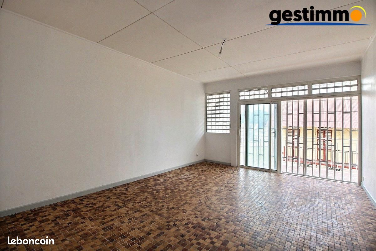 Appartement 4 pièces 79 m² · à Cayenne · 79 m² · 1 048 €/mois
