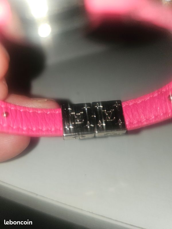 Bracelet Louis Vuitton monograme réversible (image 1)