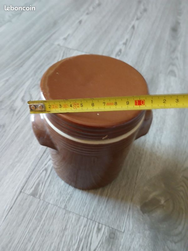 Pot (image 3)