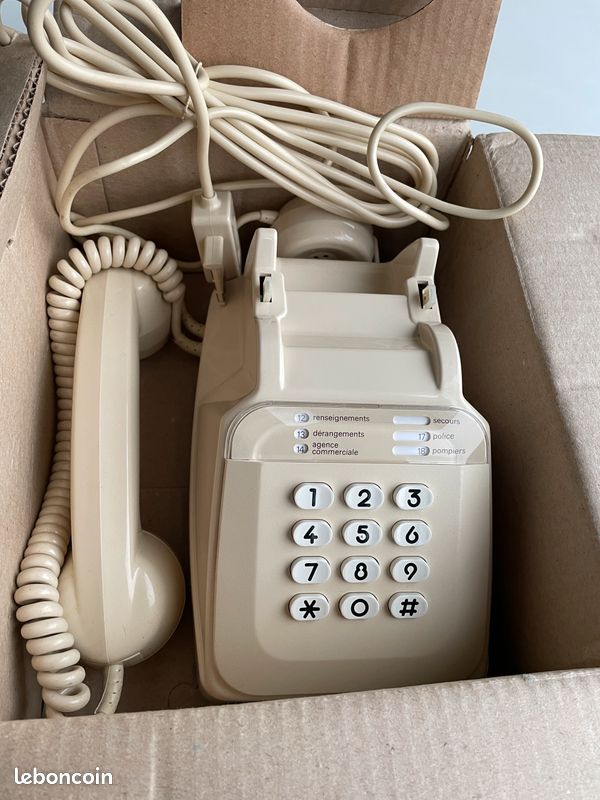 Téléphone Vintage Socotel S63 Ivoire – NEUF – France