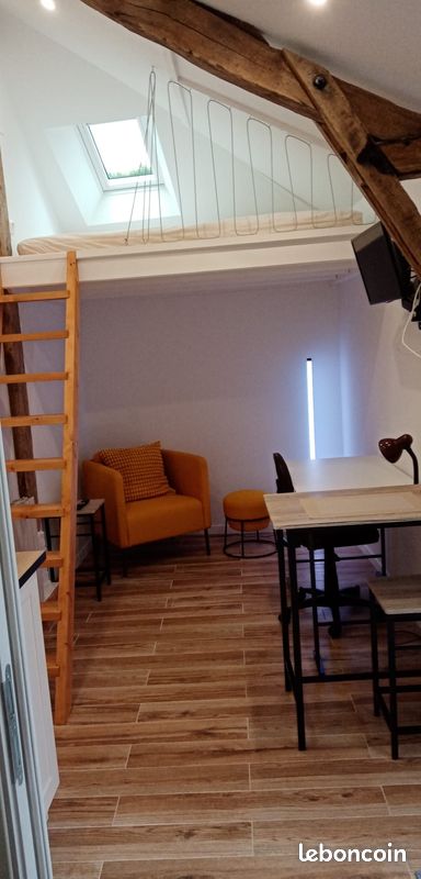 Appartement 1 pièce 16 m² · à Yvetot · 16 m² · 360 €