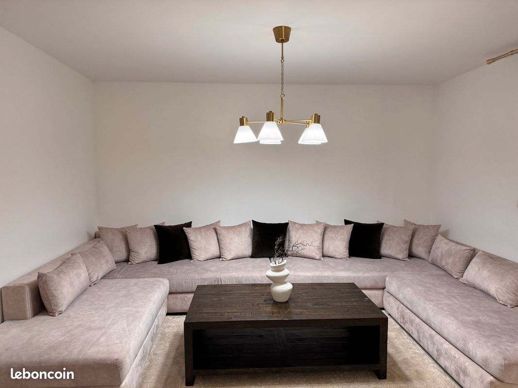 Table basse bois marron foncé (image 1)