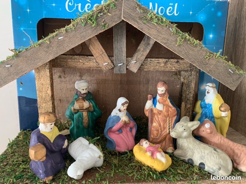Crèche de Noël (image 1)