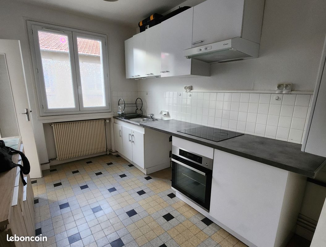 Appartement 3 pièces 53 m² · à Chamalières · 53 m² · 610 €/mois