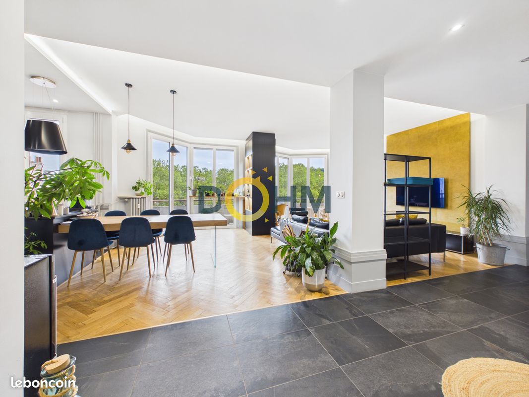 Appartement 5 pièces 118 m² · à Saint-Étienne · 118 m² · 235 000 €