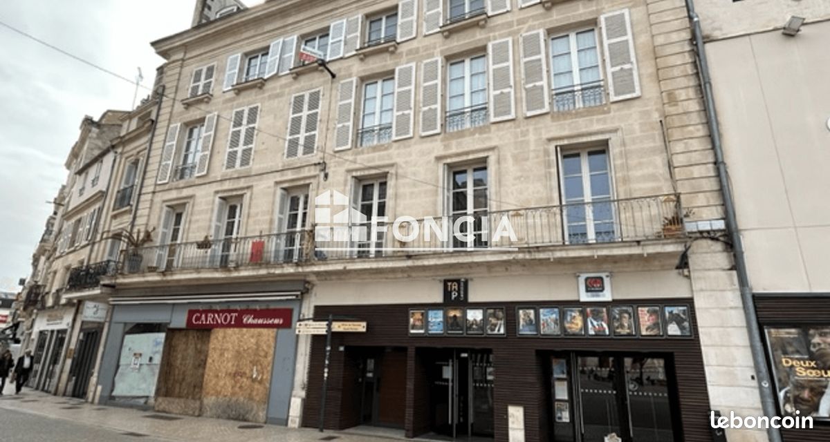 Appartement 1 pièce 27 m² · à Poitiers · 27 m² · 550 €/mois
