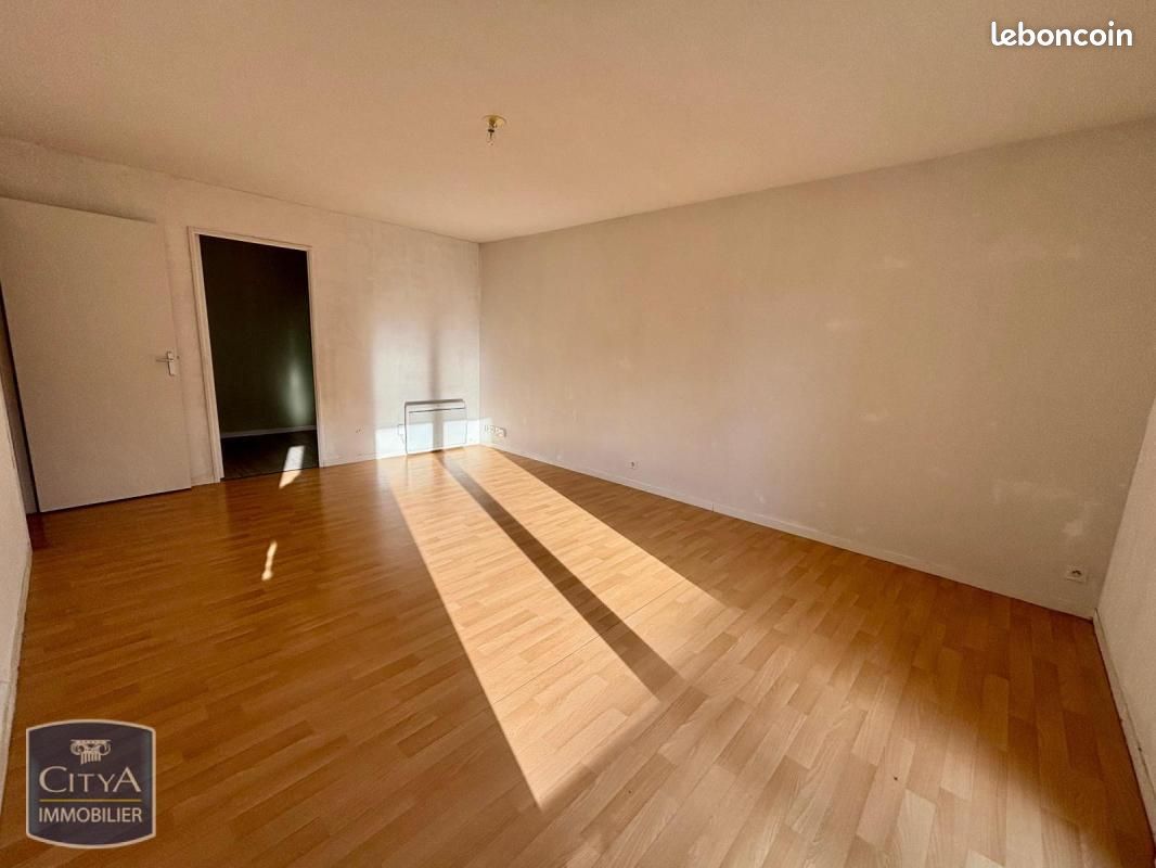 Appartement a louer chateauroux - 2 pièce(s) - 55 m2 - Surfyn