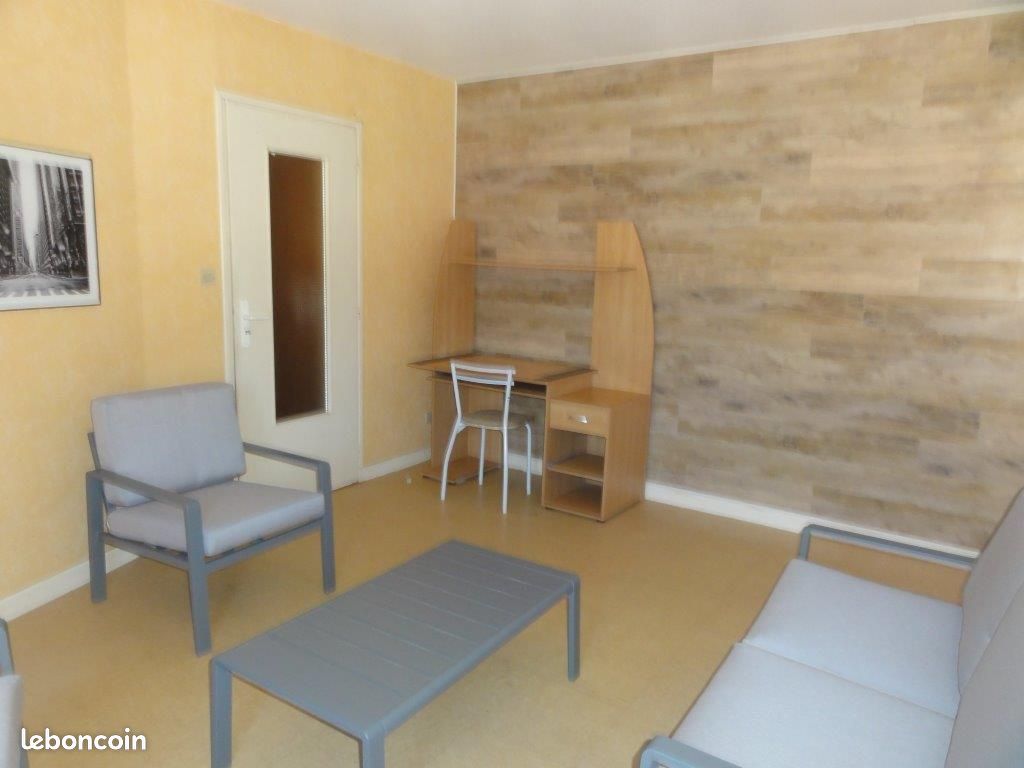 Appartement 2 pièces 39 m² · à Le Creusot · 39 m² · 420 €