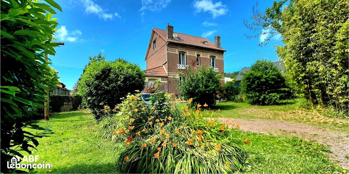 Maison 10 pièces 220 m² · à Martin-Église · 220 m² · 445 000 €