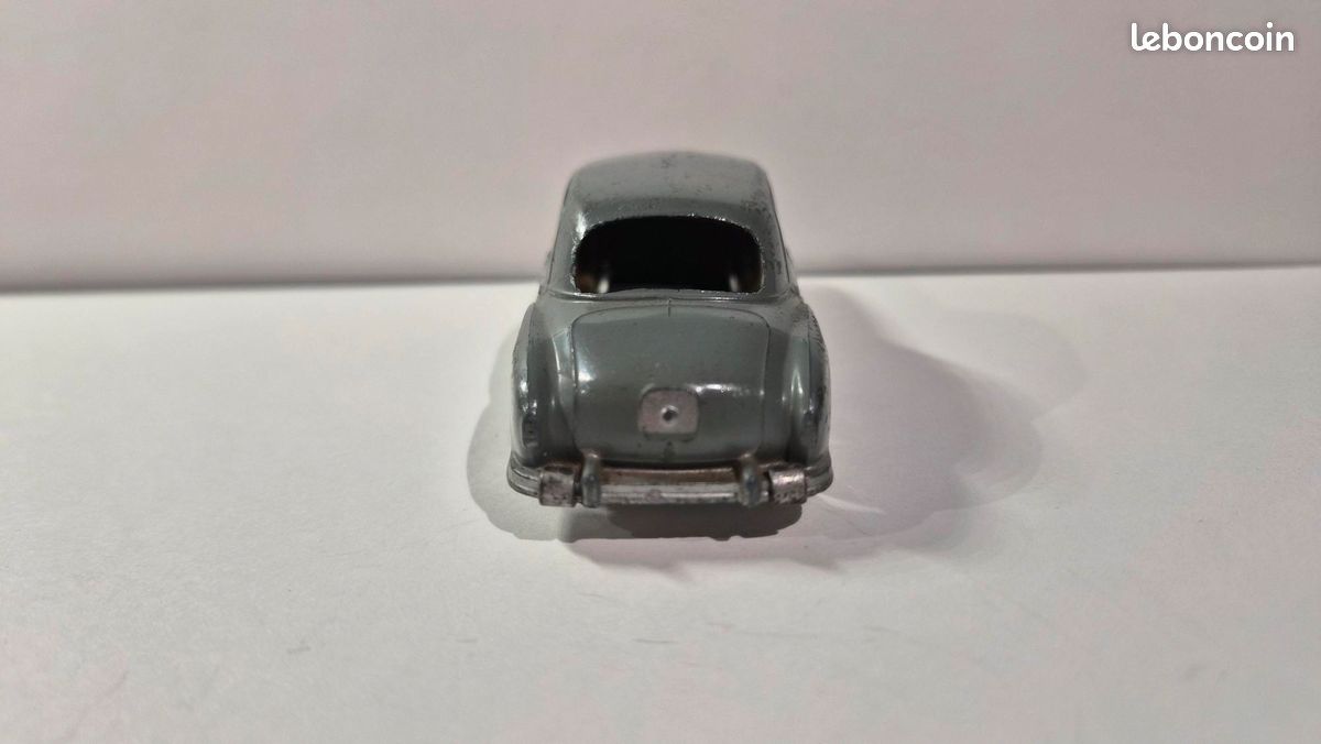 Renault - Frégate Domaine 1958 - Modèle Presse - 1/43 - Voiture