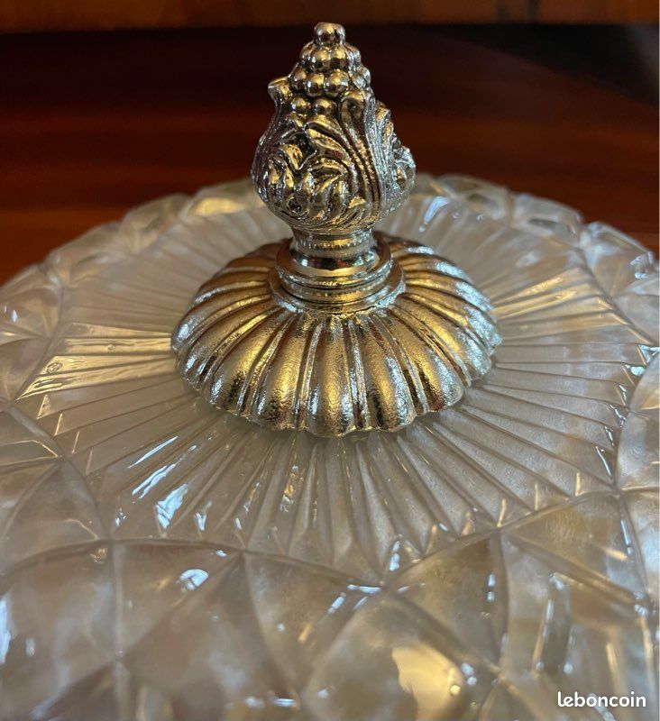 Plafonnier Vintage Art Déco En Verre Blanc – Marque Massive