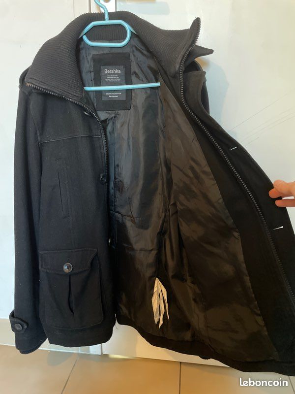 Manteau noir Bershka homme taille 40 Vêtements