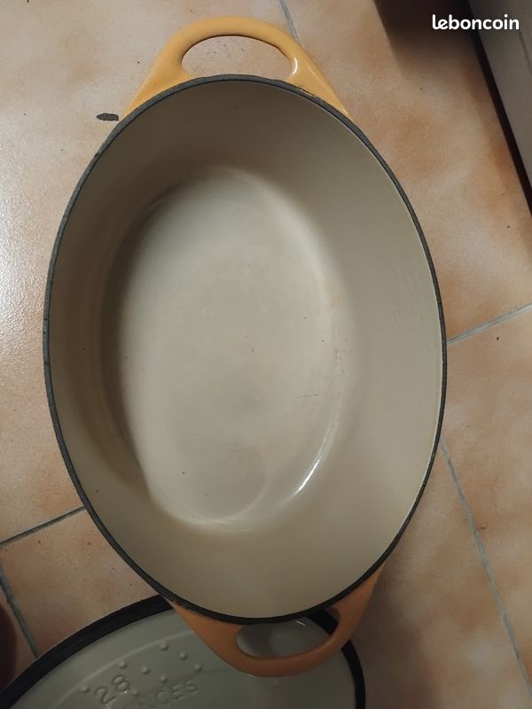 Cocotte en fonte (image 3)