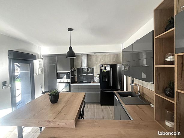 Villa 6 pièces 138 m²