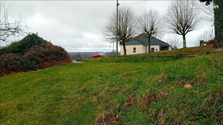 Terrain 3 620 m² Masseret