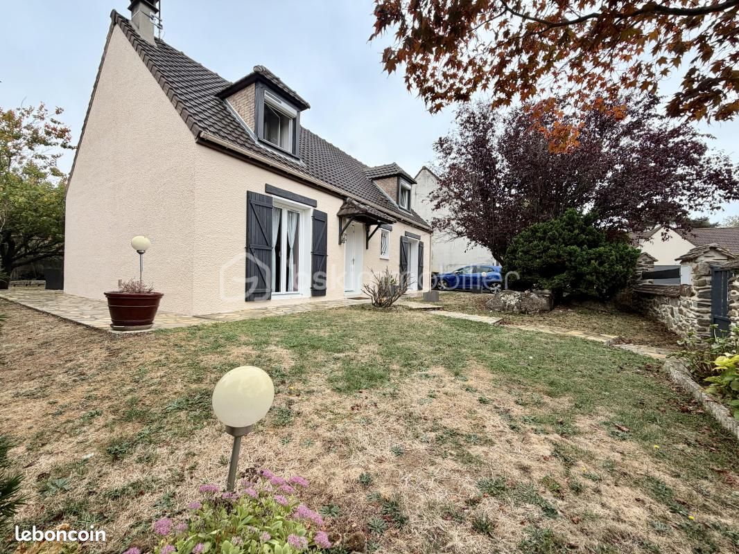 Maison 4 pièces 130 m² · à Ozouer-le-Voulgis · 130 m² · 325 000 €