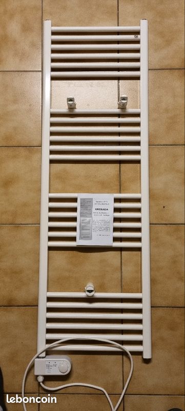 Radiateur sèche serviettes (image 1)