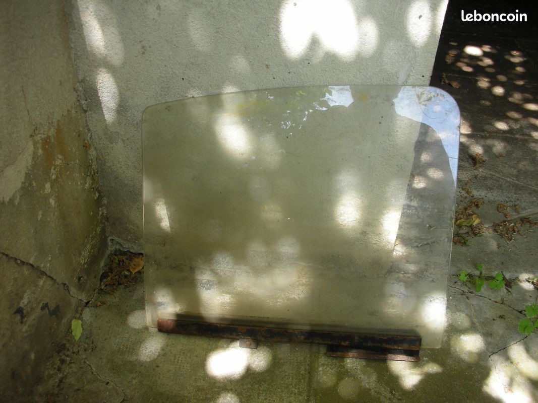 Aronde vitres latérales AR (image 1)