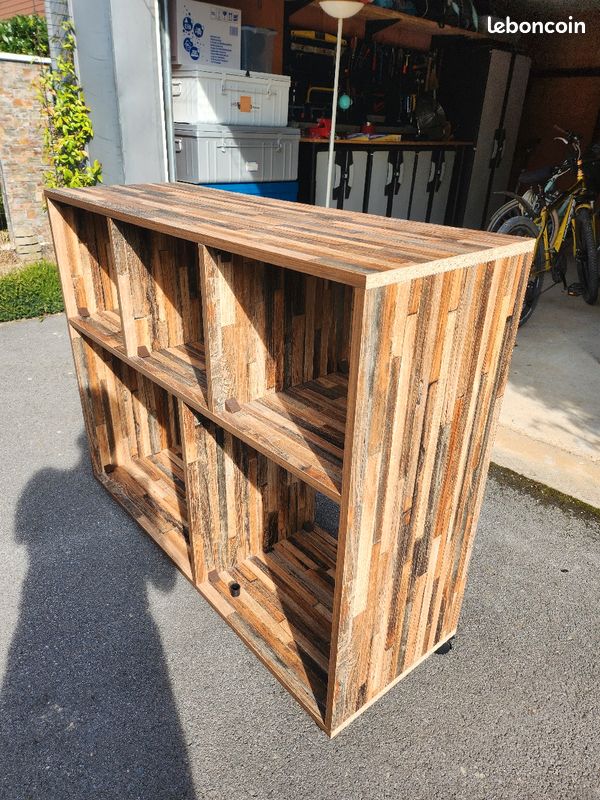 Meuble déco fait maison sur roulettes (image 2)