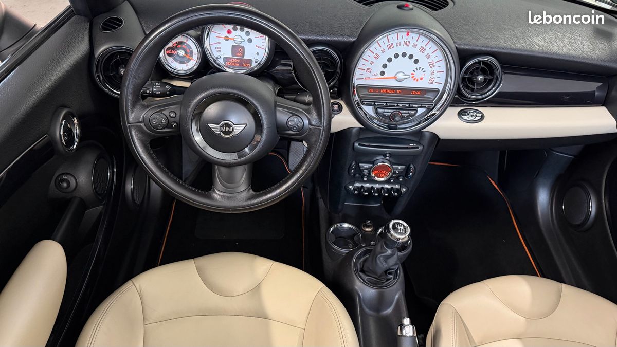 MINI MINI 1.6 120ch COOPER CABRIOLET - PACK CHILI - DISTRIBUTION À CHAINE (image 18)